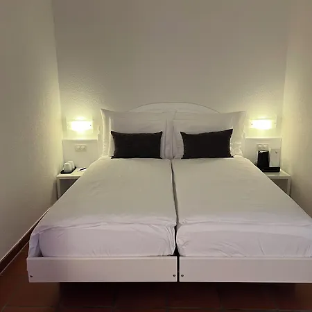 Piazza Hotel&restaurants