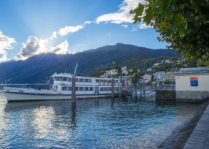 Piazza & Restaurants Ascona