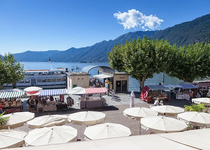 Piazza & Restaurants