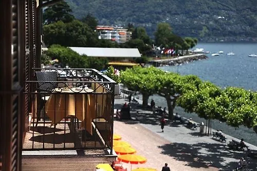 Ξενοδοχείο Piazza & Restaurants 2*