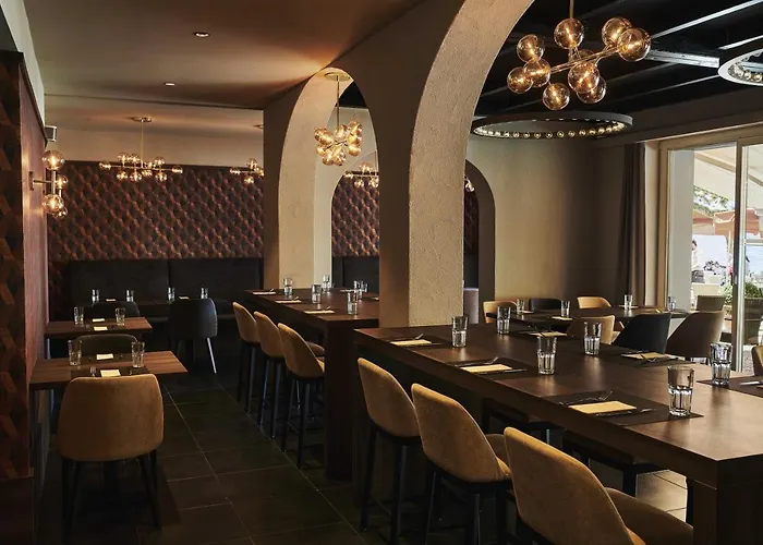 Hotell Piazza & Restaurants 2*