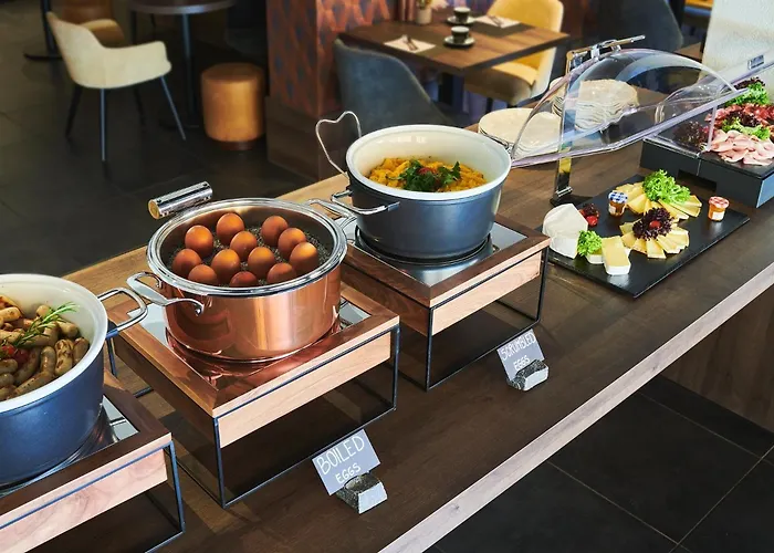 Hotell Piazza & Restaurants 2*