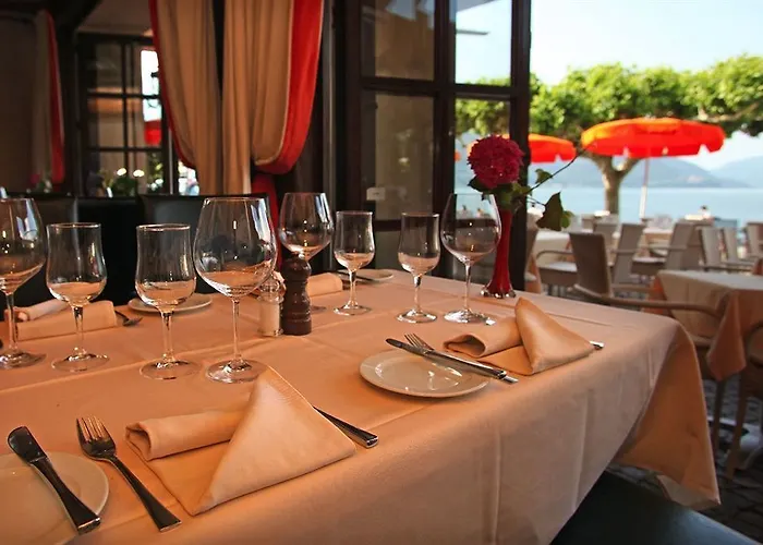 Piazza & Restaurants Hotell